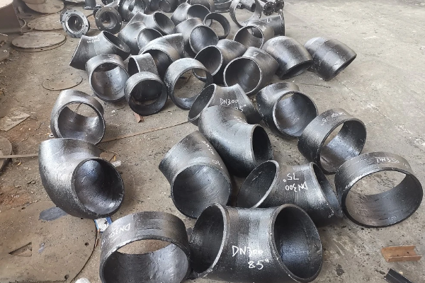 稀土合金耐磨彎頭