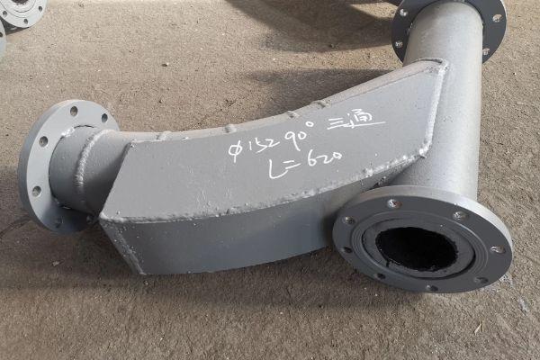 90°雙金屬復(fù)合耐磨帶背包彎頭φ180